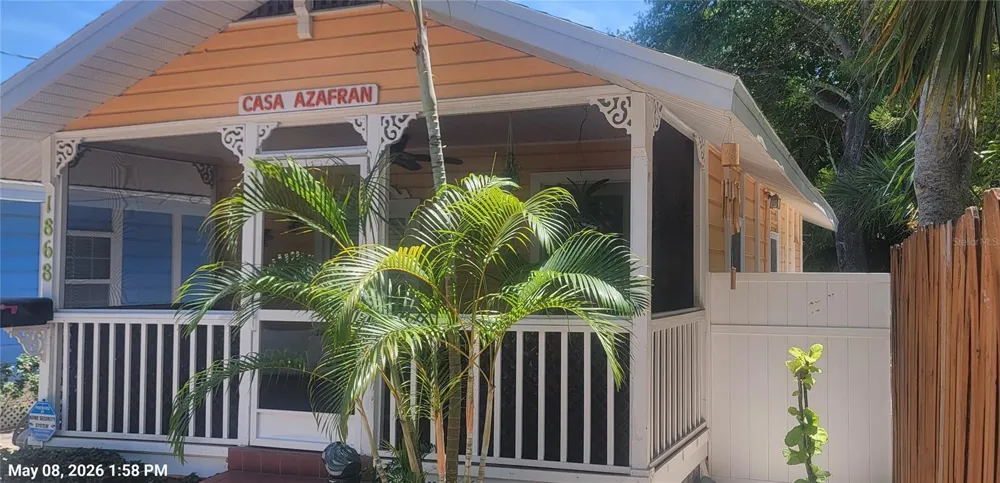 1868 LAUREL STREET Sarasota, FL 34236