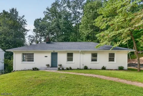 321 Jefferson Ave
