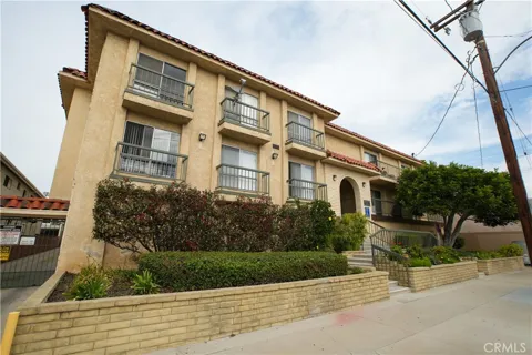 4015 W 137th Street #112
