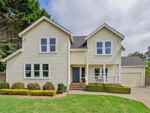 75 Robak Drive