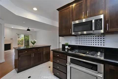 4424 Whitsett Avenue #107