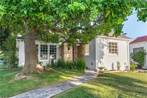 1152 Cedar Street