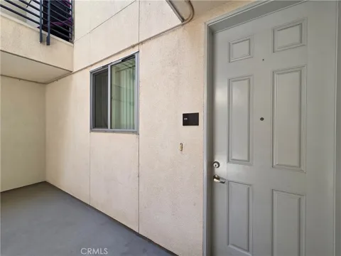 1836 Sichel Street #208