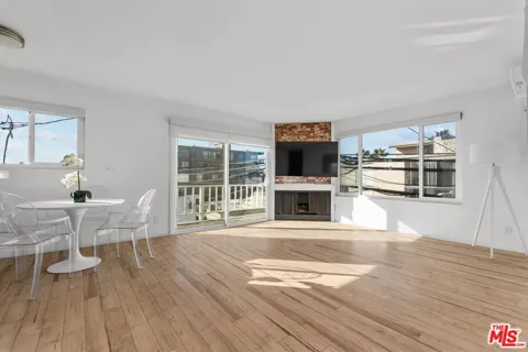 10 19th Avenue #9