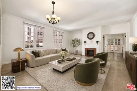 420 S Barrington Avenue #102