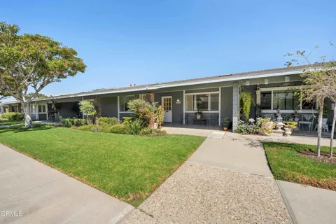 131 E Alta Green