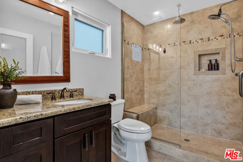 3457 Primera Avenue Los Angeles, CA 90068
