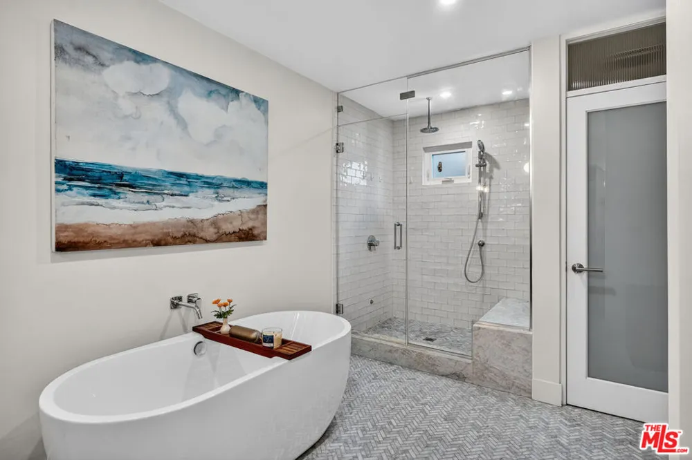 3457 Primera Avenue Los Angeles, CA 90068