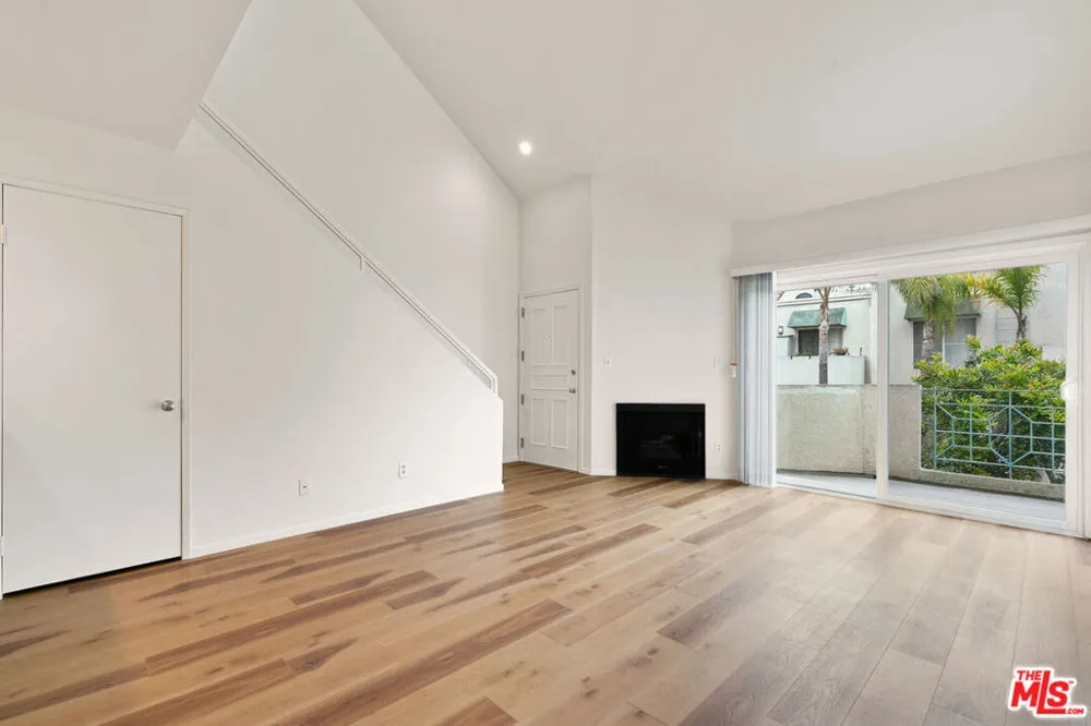 438 E Spruce Avenue #141 Inglewood, CA 90301