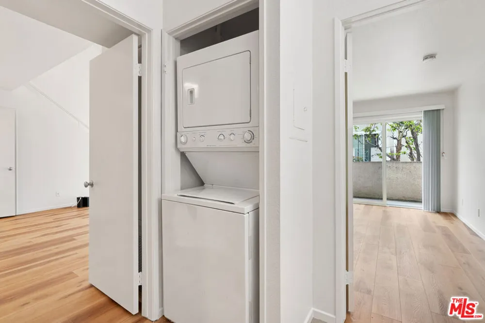 438 E Spruce Avenue #141 Inglewood, CA 90301