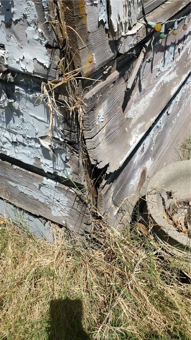 7347 De Soto Los Angeles, CA 91303