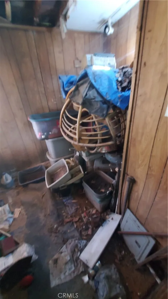 7347 De Soto Los Angeles, CA 91303