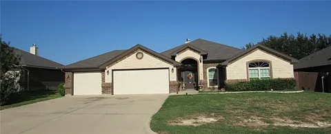 2031 Falling Leaf Lane