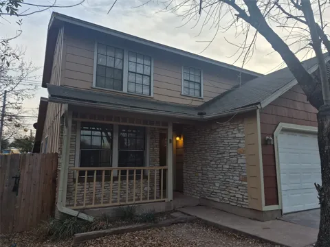 1105 Ash Cove #B