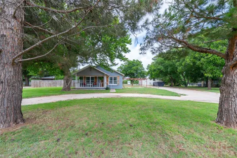 302 Sayles Avenue