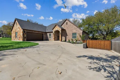 4662 Barbara Road