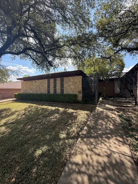4613 Ranch View Road