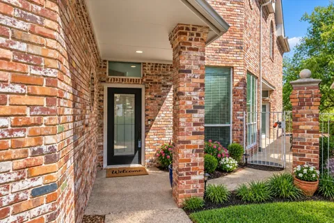529 Loch n green Trail