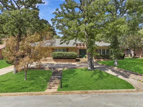 609 Ambassador Street