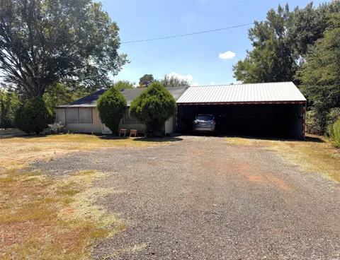 7205 Hwy 271