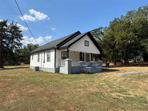 1128 Shawnee