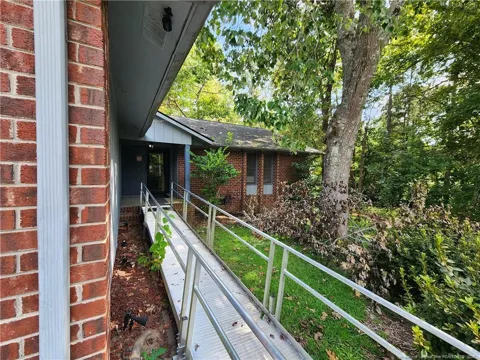 203 Wolcott Court