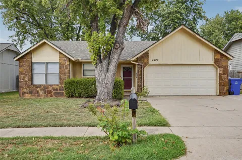 4422 W Princeton Place