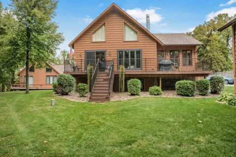 2618 Big Horn Bay Road NW