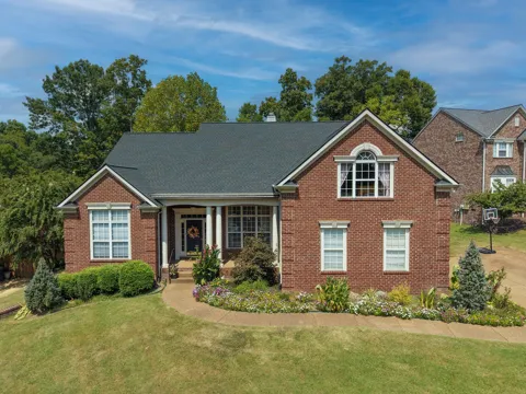 104 Windham Dr