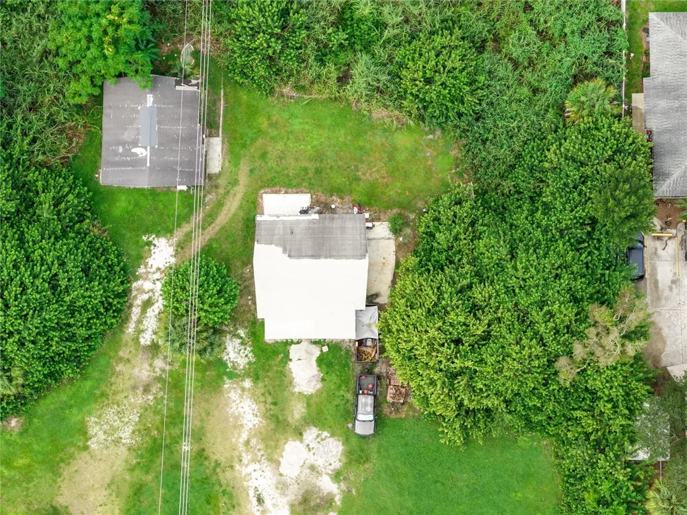 2305 MANGO AVENUE Sarasota, FL 34234
