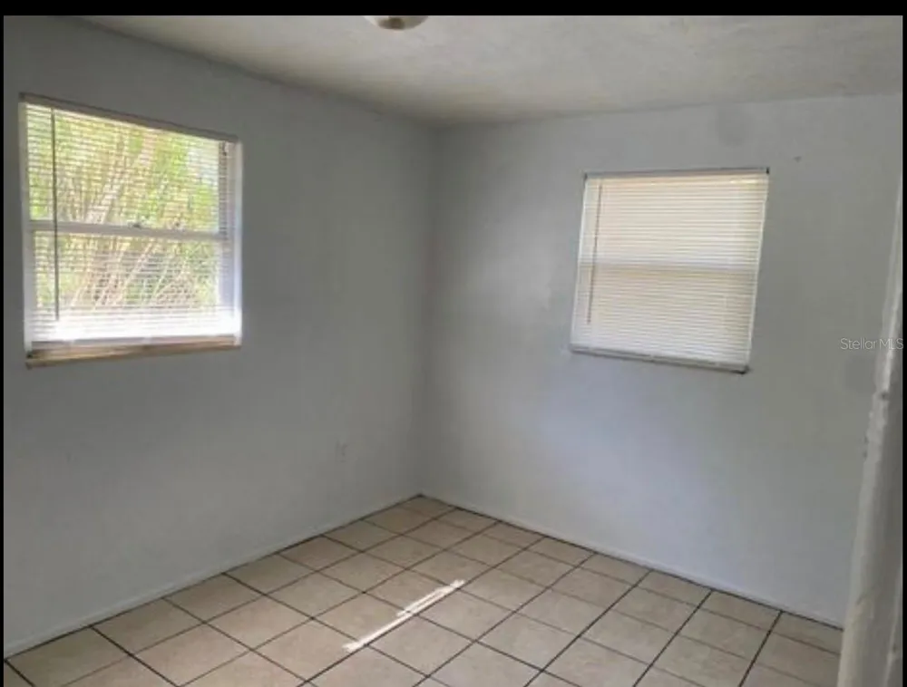 2305 MANGO AVENUE Sarasota, FL 34234