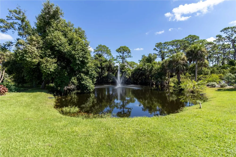 1991 HEASLEY Englewood, FL 34223