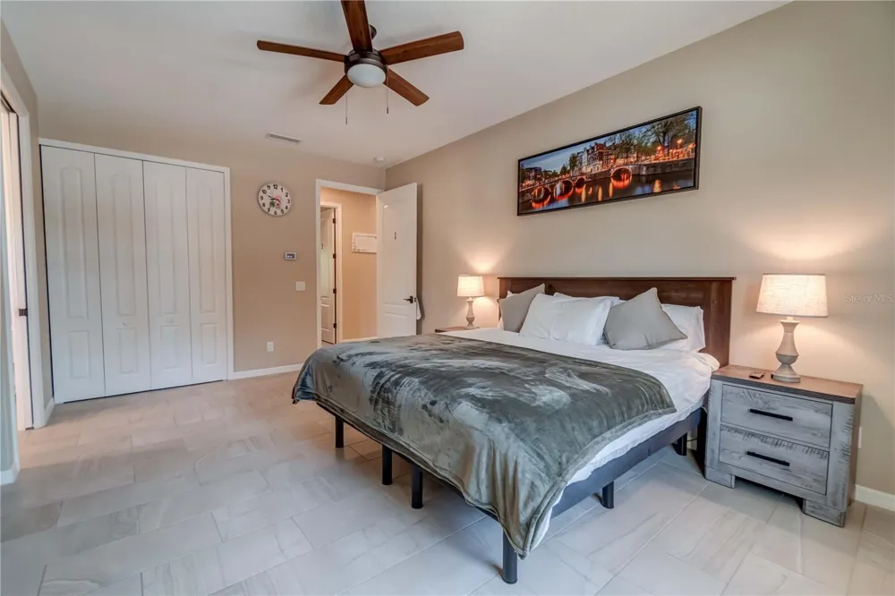 1991 HEASLEY Englewood, FL 34223