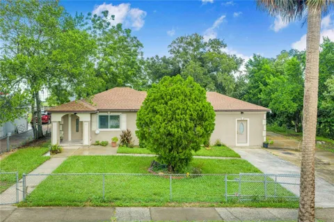 6 E MAGNOLIA STREET