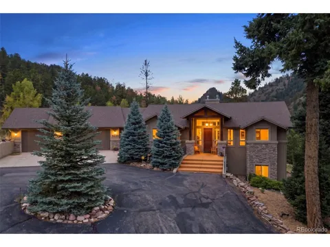 609 Crystola Court
