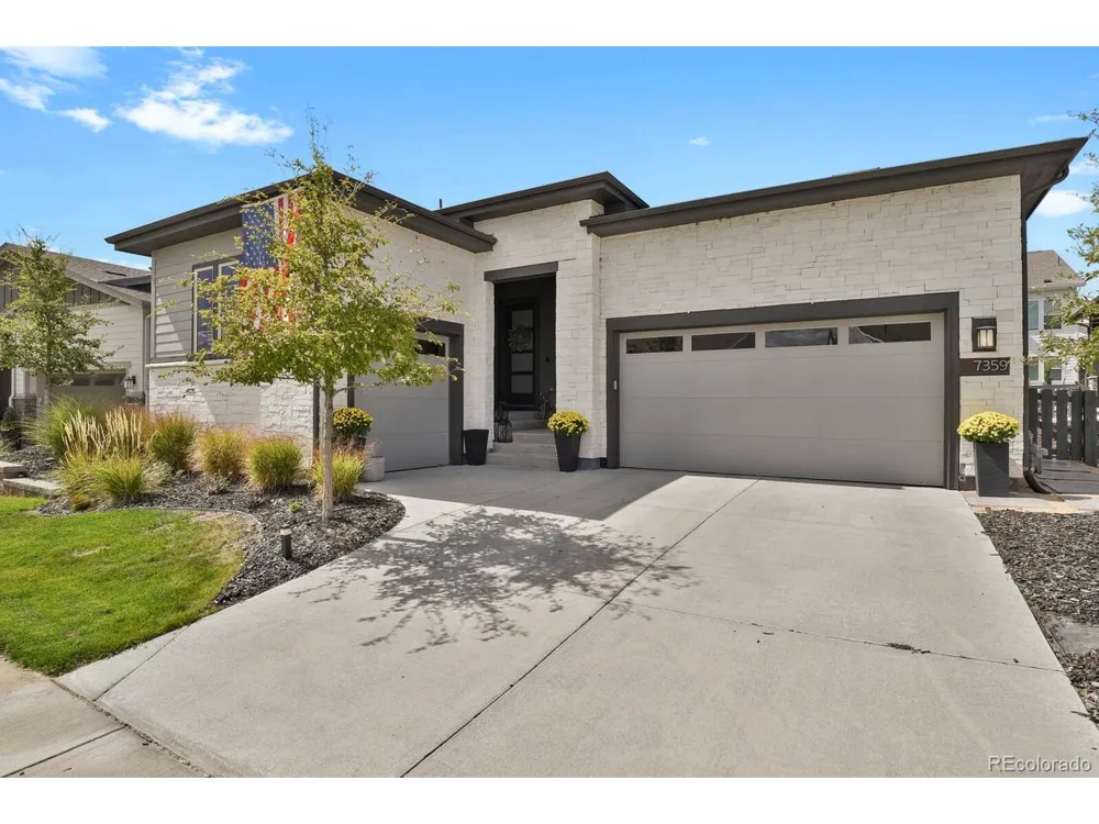 7359 Canyon Sky Trail Castle Pines, CO 80108