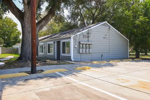 506 3rd Street #1