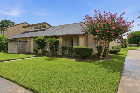 10331 Huntington Place Drive #331