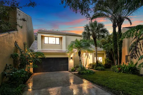 745 Saint Albans Drive
