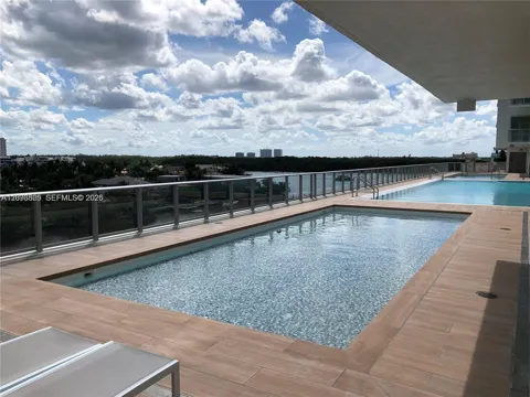 300 Sunny Isles Blvd+Den #4-1906
