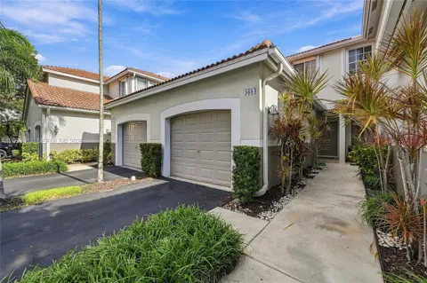 3684 San Simeon Cir