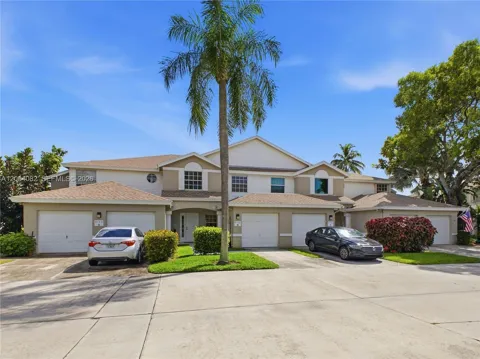 9100 Boca Gardens Pkwy #B