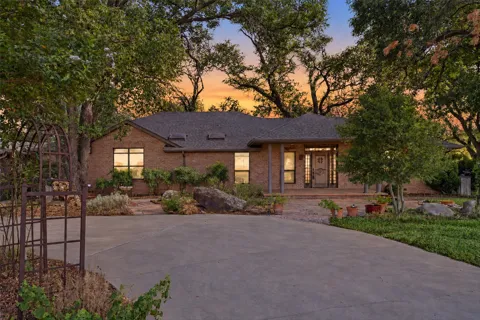 1820 Long Creek Court