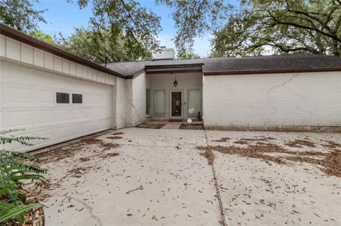 11302 Piping Rock Drive