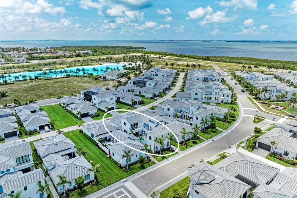5935 CAT CLAW LANE Bradenton, FL 34210
