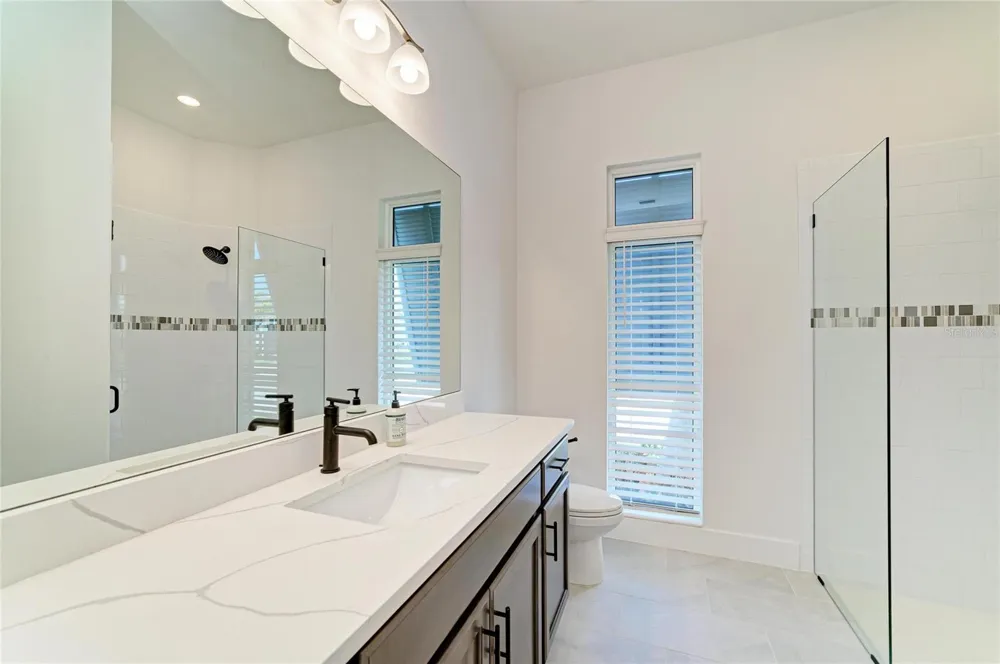 5935 CAT CLAW LANE Bradenton, FL 34210