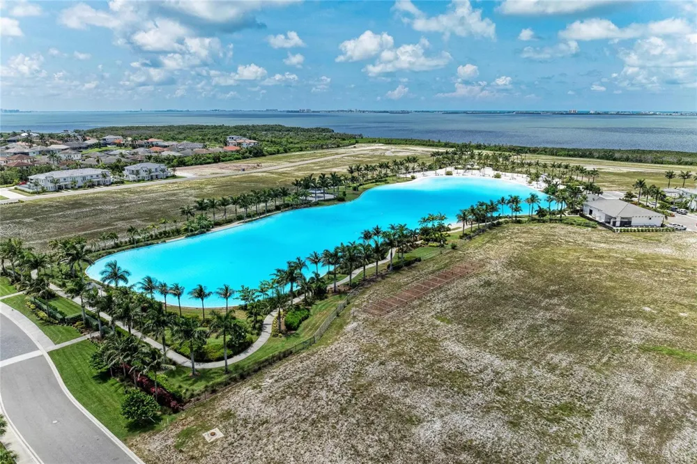 5935 CAT CLAW LANE Bradenton, FL 34210