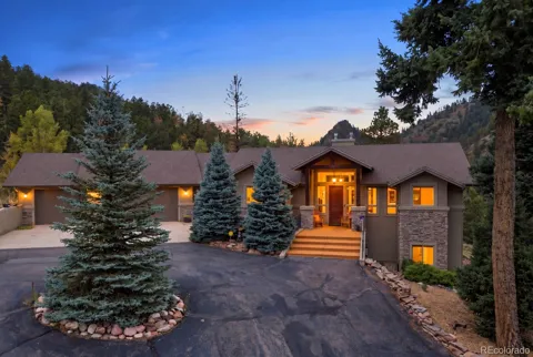 609 Crystola Court