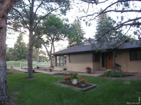 2002 Country Club Road