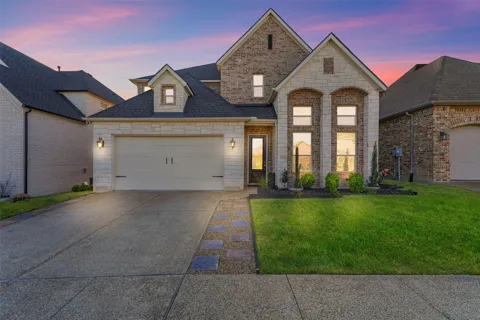 1705 Prestwick Lane
